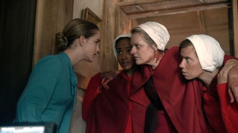 Reviews on The Handmaid's Tale S4 on Proximus Pickx