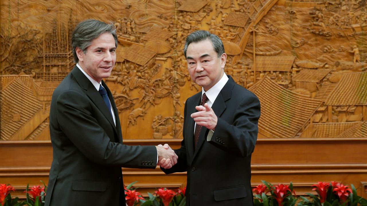 Chinese Foreign Minister Wang Yi and his American counterpart Antony Blinken at a previous meeting in 2015.
