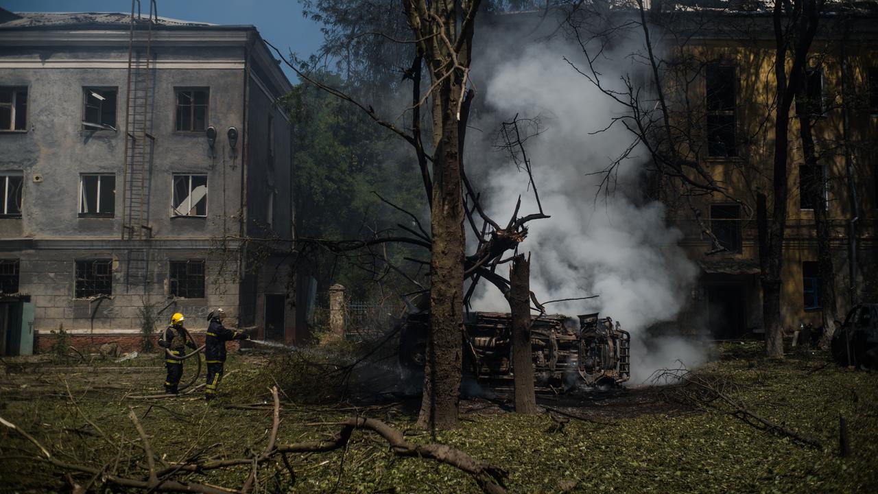 Firefighters put out a fire in Kramatorsk after the impact of Russian missiles.