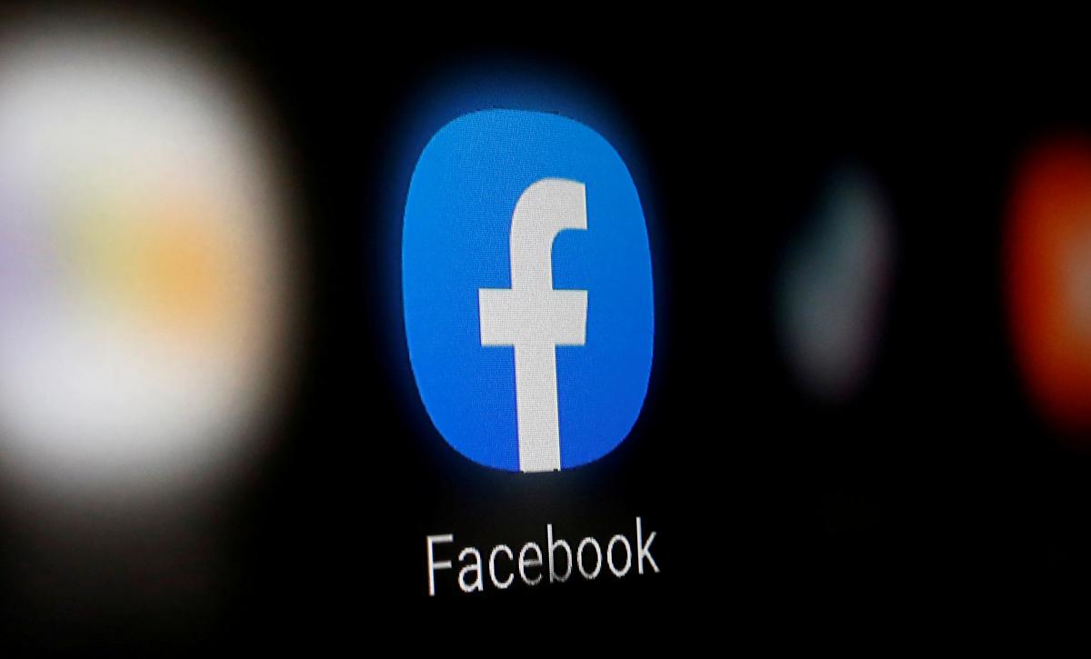 Exclusive: Facebook says Apple rejected its attempt to tell users about App Store fees
