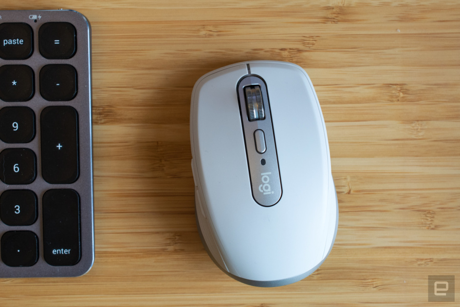 Logitech's new MX Anywhere 3 mouse zoom has buttons to control calls