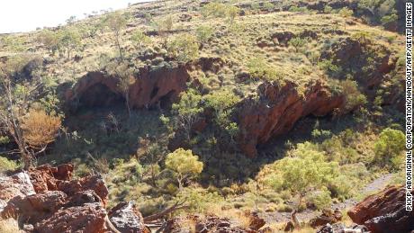 Rio Tinto executives lose bonuses, but keep jobs after destroying ancient tribal caves