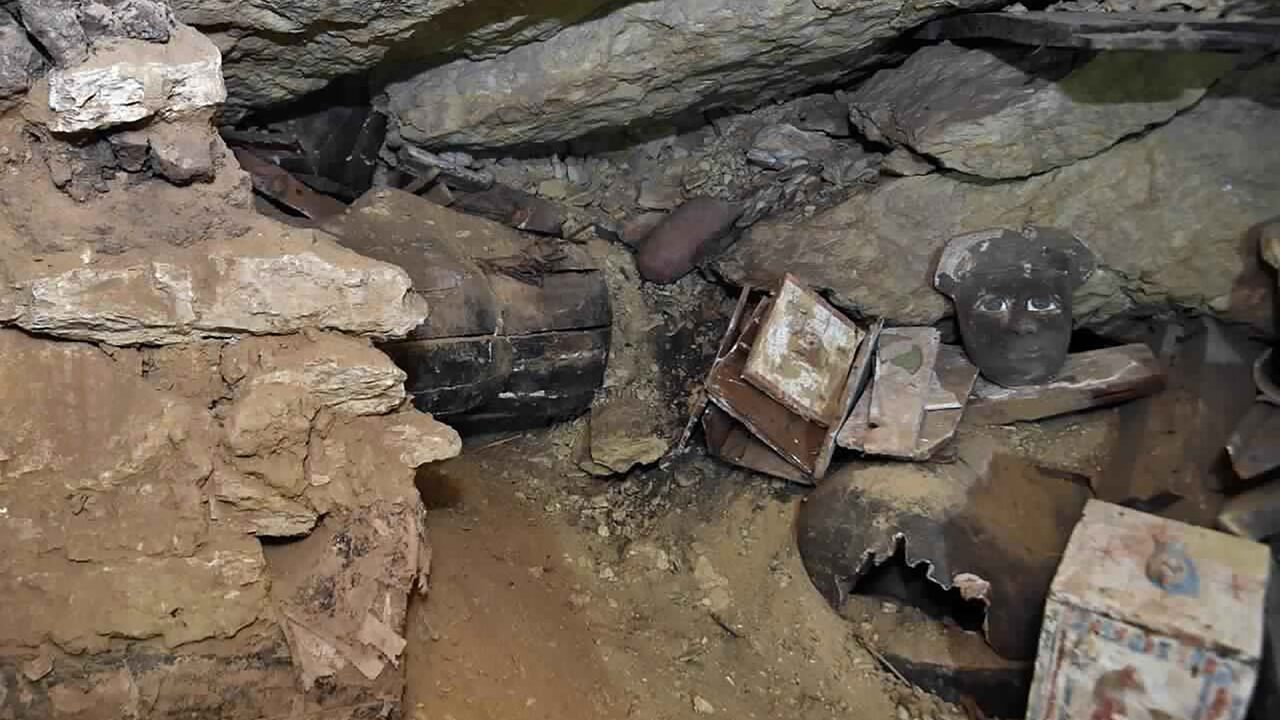 Another piece of ancient coffins found in the Sahara tells of Egypt