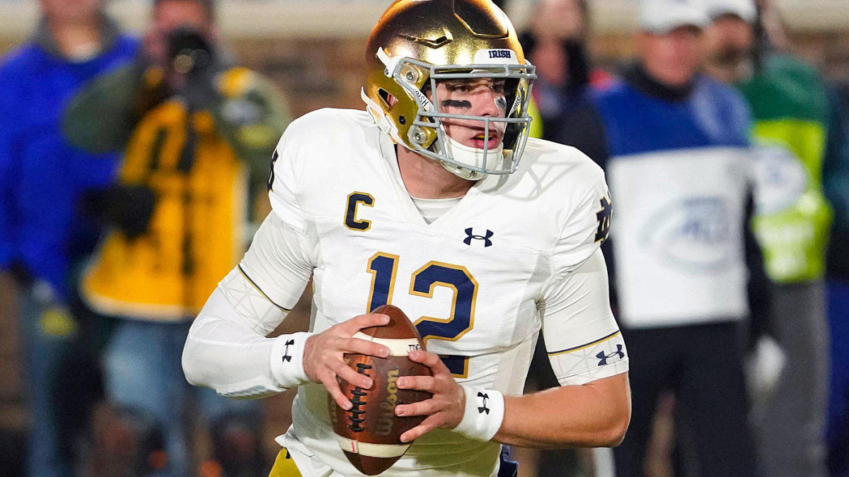 College Football Scores, NCAA Top 25 Rankings, Tables, Games: Notre Dame Action, Ben State Opens