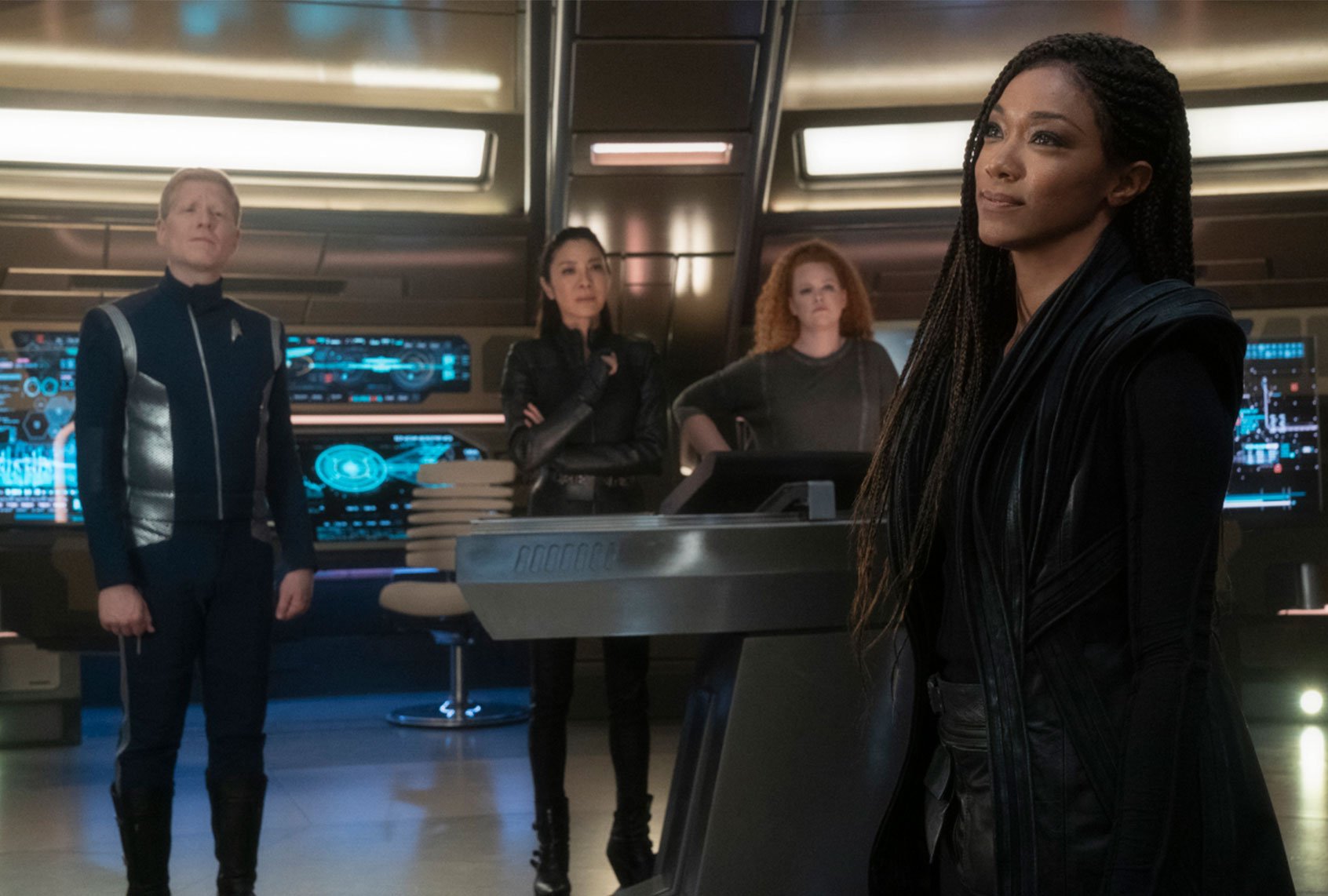 "Star Trek: Discovery" Season 3 goes boldly, where Canon did not dare to imagine life after the disaster