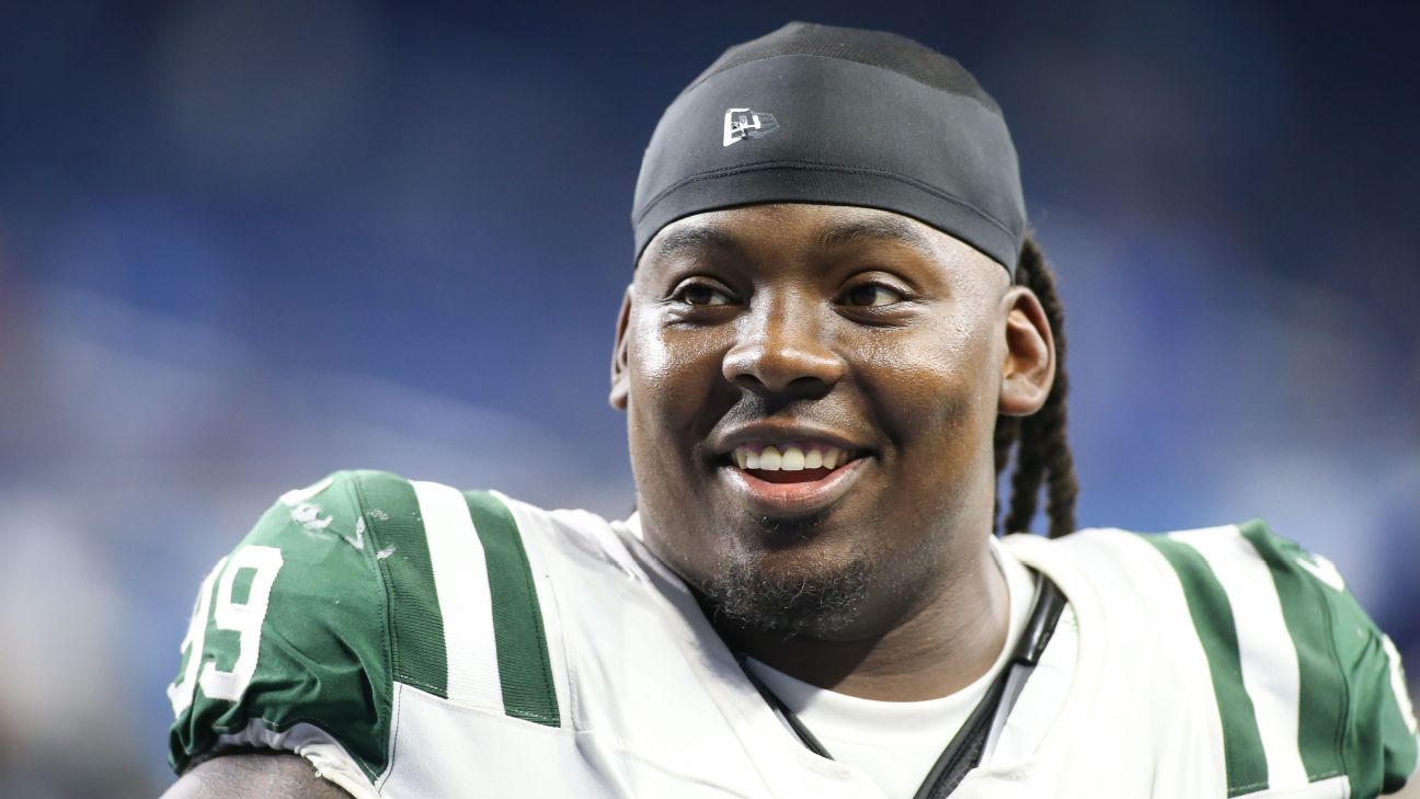 Tampa Bay Buccaneers DT Steve McLendon learns about trade before the final with the New York Jets
