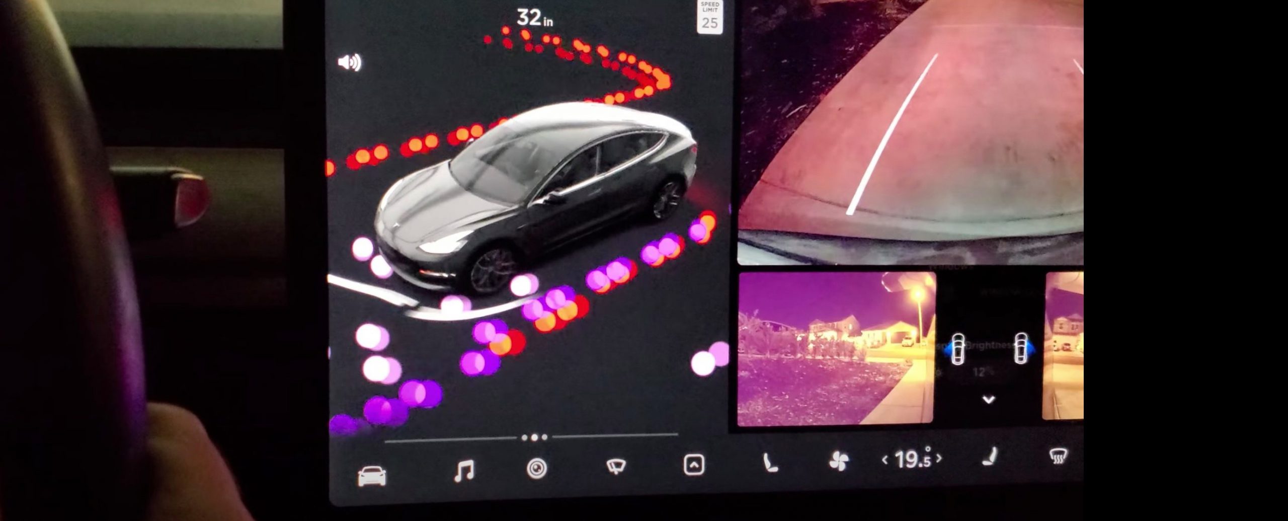 Tesla offers new full-auto beta update, says Elon Musk can reduce interventions by a third
