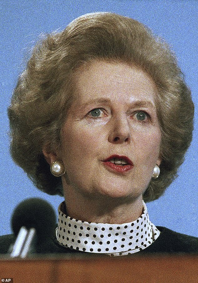 Crown viewers mocked Gillian Anderson as their 'female attraction', but they did not want the Prime Minister to be luxurious.  Image, Margaret Thatcher in Scarborough, England on March 18, 1989.