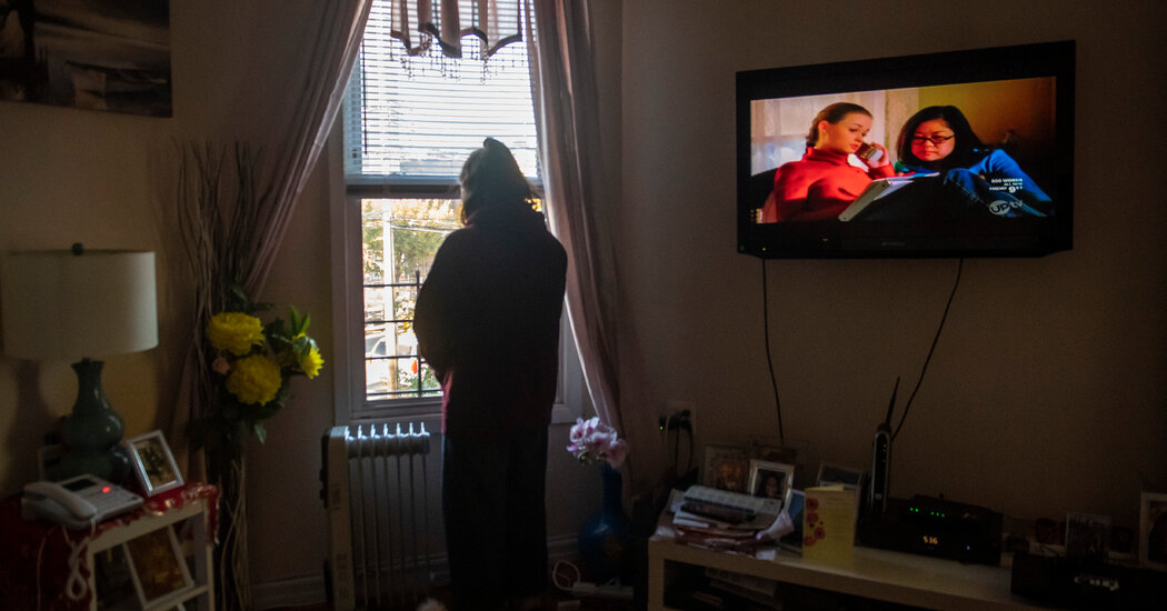 Teenagers in Kovit Isolation: 'I Feel Like Shortness of breath'