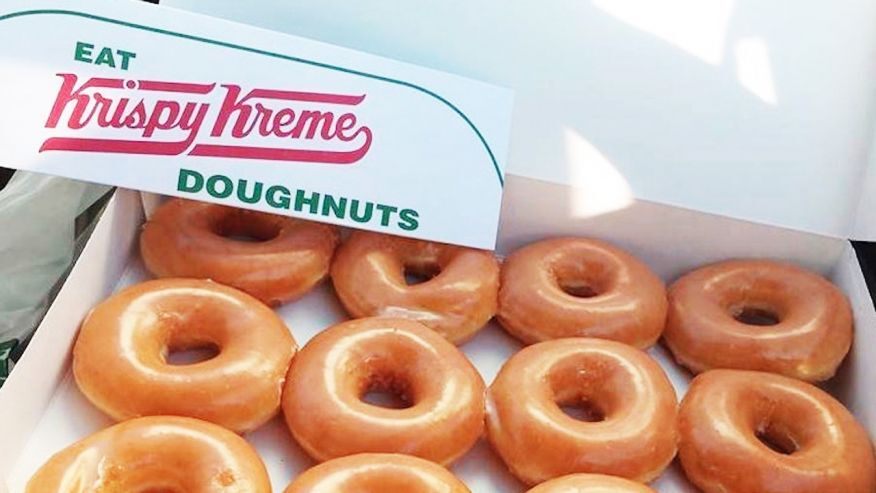 Crispy Cream sells 12 donuts for $ 1 to celebrate 'Dozens Day'