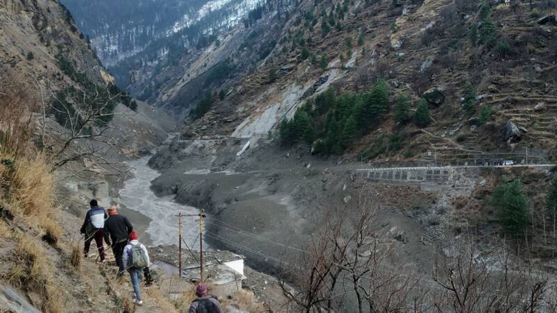 Big rescue operation in the Himalayas after the glacier tragedy, fear of many dead