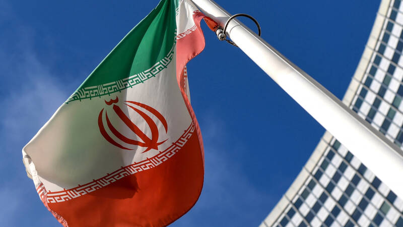 US and Iranian diplomats in Vienna to save the deal, but who blinks first?
