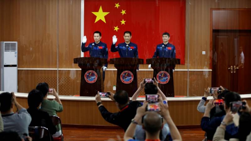 China back in space, but tensions with US make cooperation difficult