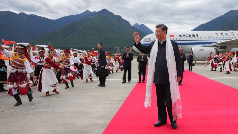 Extraordinary visit of Chinese President Xi to Tibet