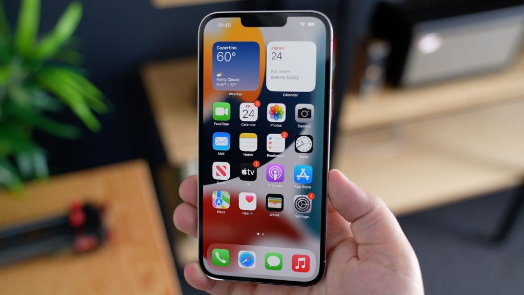 Some iPhone 13 users reported intermittent touch issues and older models were also affected after updating to iOS 15