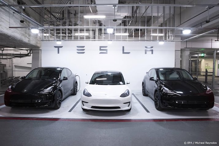 Tesla recalls cars in self-driving test after issues with upgrade