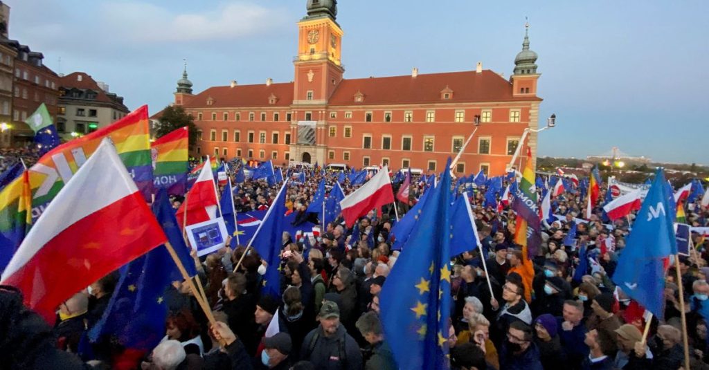 European Commission opens infringement proceedings against Poland for rejection of EU law
