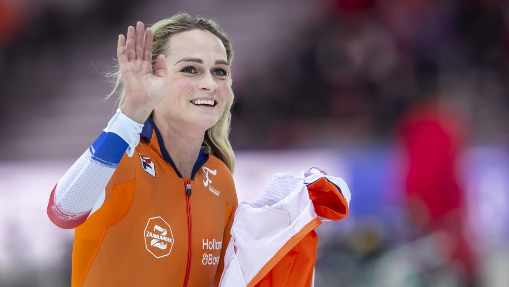 Great race sets Dutch speed skater Irene Schouten's record