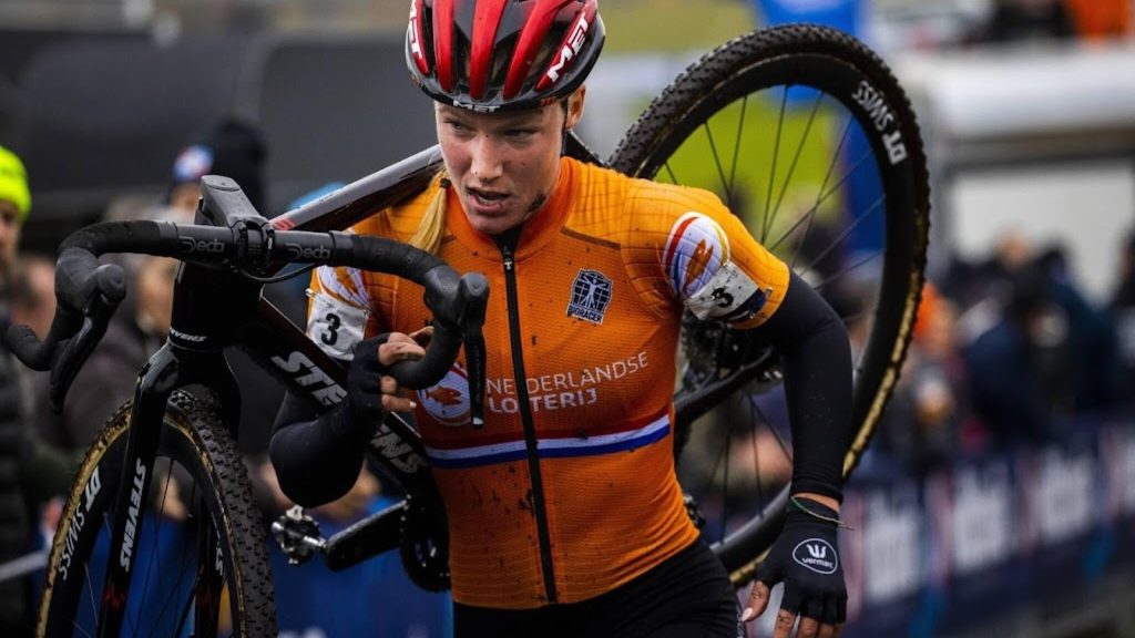 Cyclo-cross riders Sausage and Ronhaar will not participate in the Hoogerheide World Cup