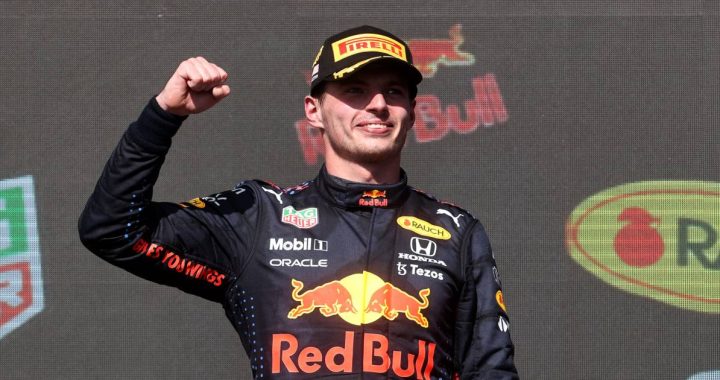 Verstappen reed met maagklachten naar zege in VS: 'Het zag hem zwart voor ogen' |  Formula 1
