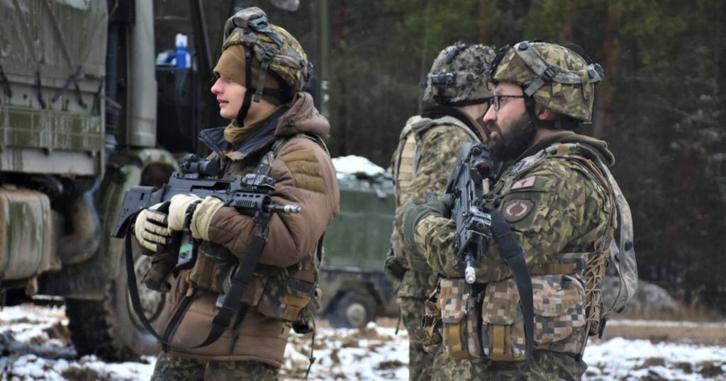 VS stuurt duizenden militairen naar Oost-Europa: 'Sterk signaal afgeven aan Poetin' |  Buitenland