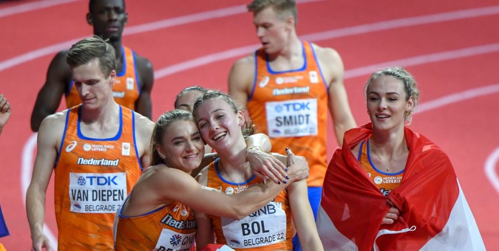 4x400 silver and bronze medals on the final day of the World Indoor Championships
