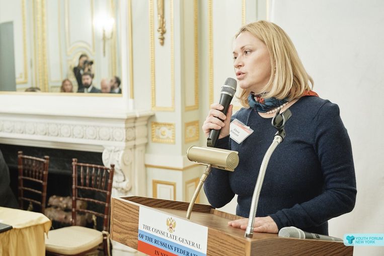 Elena Branson speaks at the 2016 Russian Consulate in New York.  Image Facebook
