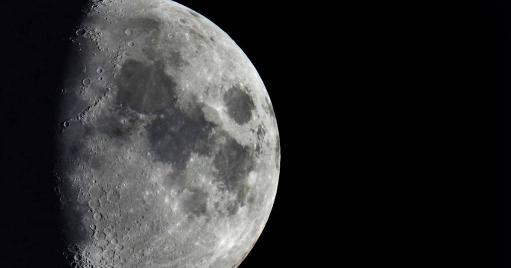 Runaway rocket part crashes into the moon |  Science
