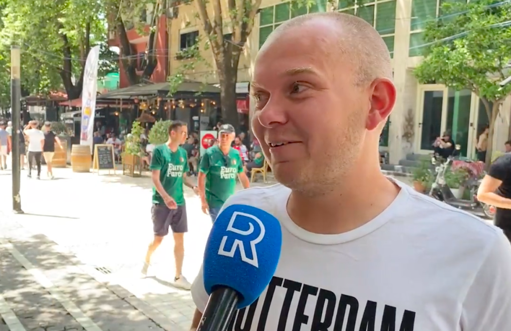 |  Feyenoord fan Kevin cuts short world trip for Roma final: 'Friends didn't know anything'