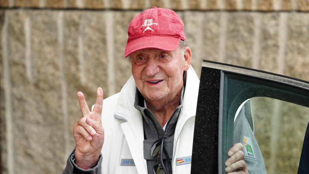 Former King Juan Carlos back in Spain wants to return to his homeland more often |  NOW