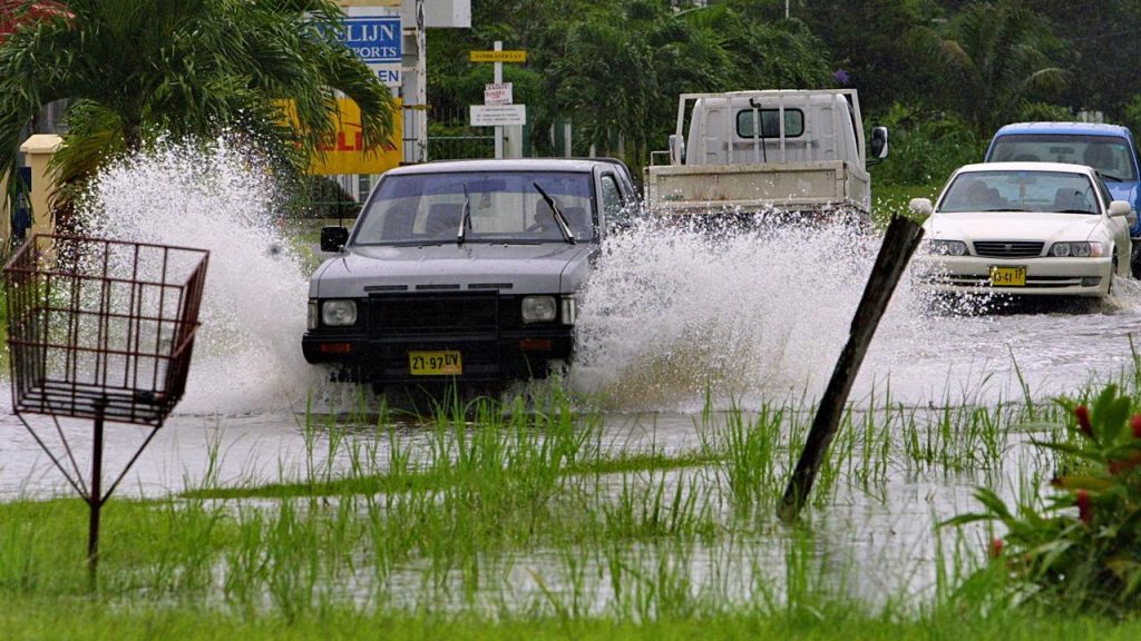 Thousands of homes in Suriname have been under water for more than 2.5 months |  NOW