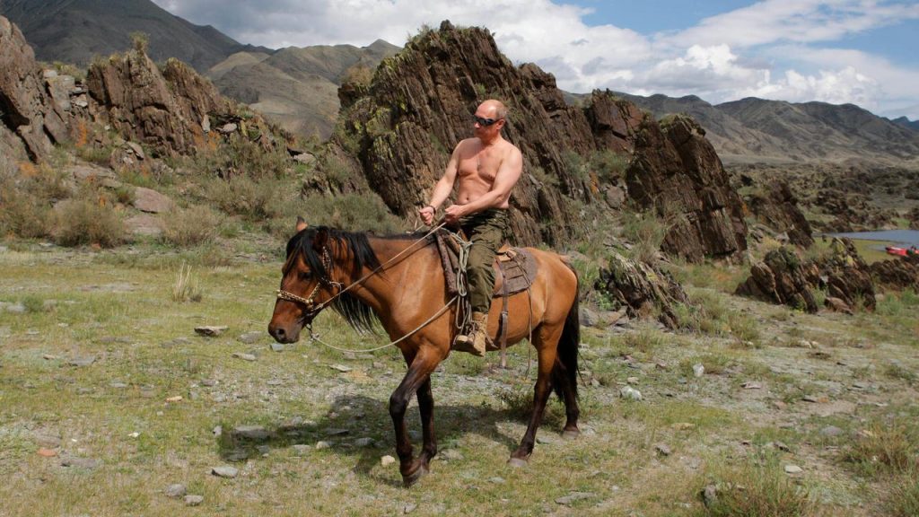Putin: Western leaders would look 'awful' topless |  NOW
