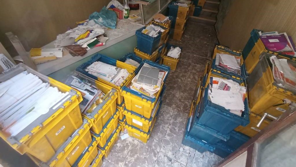 Spanish police arrest ex-postman after finding 20,000 letters