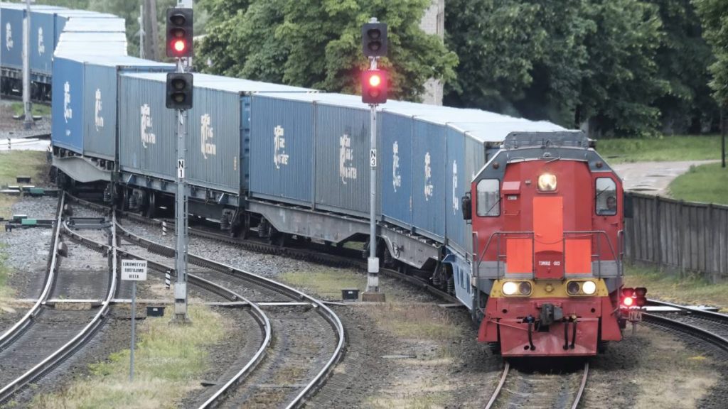 goods on the sanctions list are allowed to travel by rail to the Russian exclave of Kaliningrad