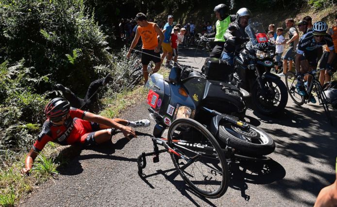 Belgian Greg van Avermaet was run over by a race organization motorbike on the Murgil Tontorra in 2015 as he rode to victory.