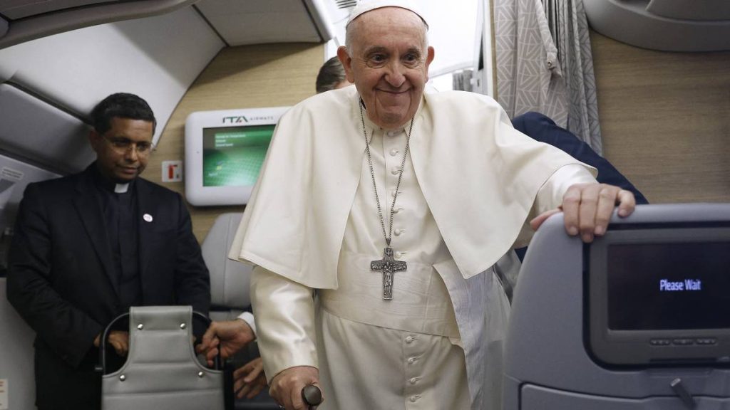 Pope Francis to slow down due to age and knee problems