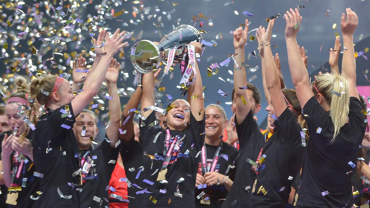 American footballers win the Concacaf women's championship and are present at the Olympic Games for the eighth consecutive time.