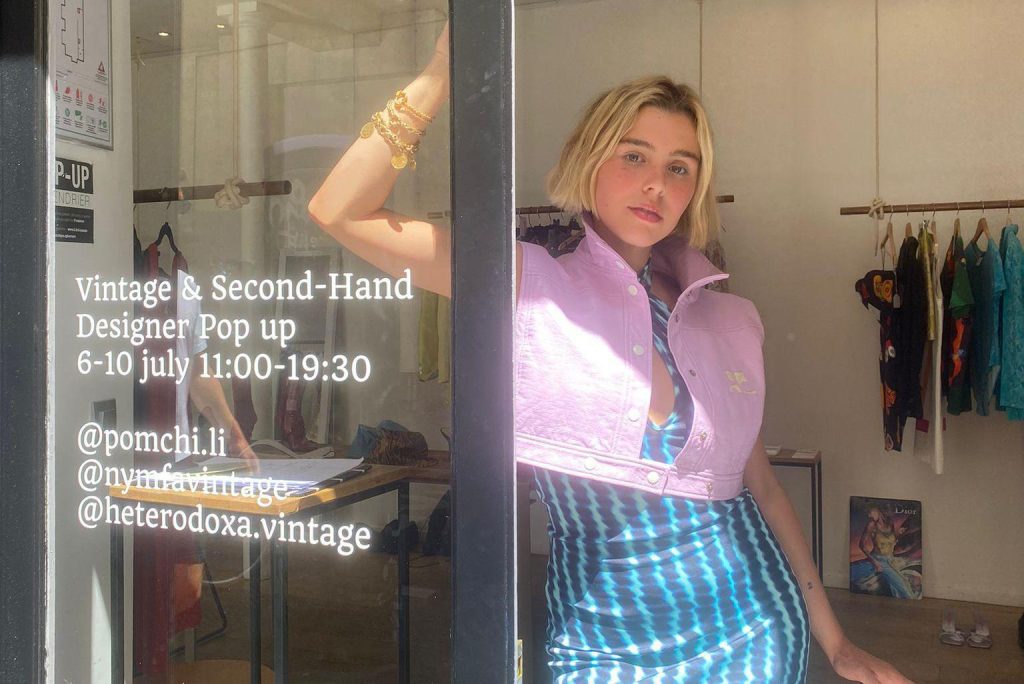Antwerp Liezl (23) opens an ephemeral design clothing store in Paris: "Pomchili opposes disposable clothing to an idiosyncratic vintage collection" (Antwerp)