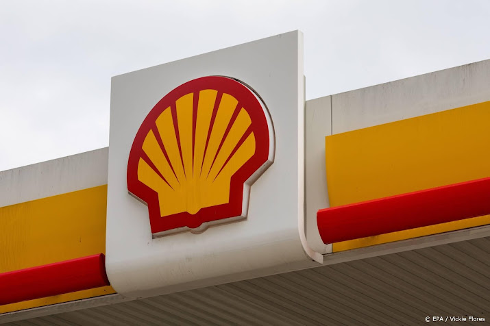 Shell lower on AEX slightly lower due to falling oil prices