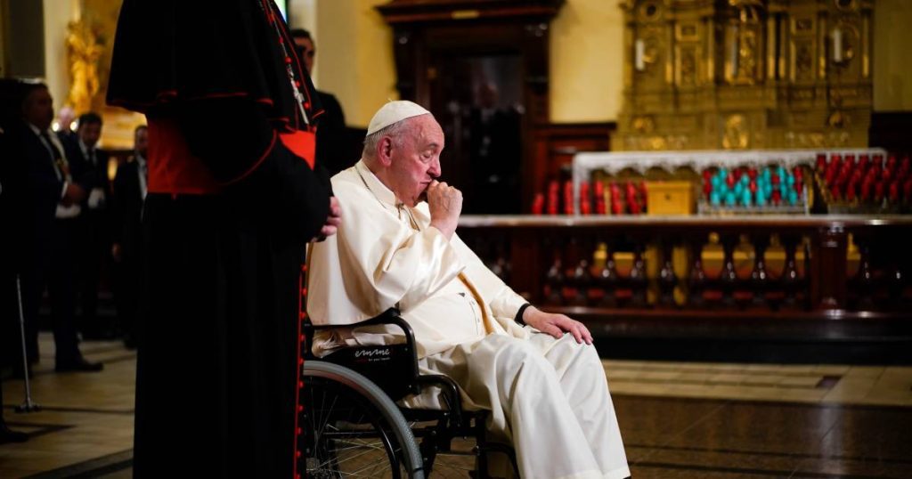 The pope will take it easy because of his health: "It's time to think about resigning" |  Abroad