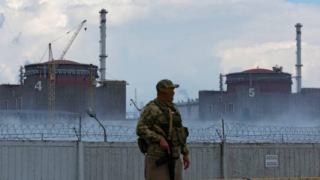 Power cables Ukraine's Zaporizhzhya nuclear power plant hit by artillery fire