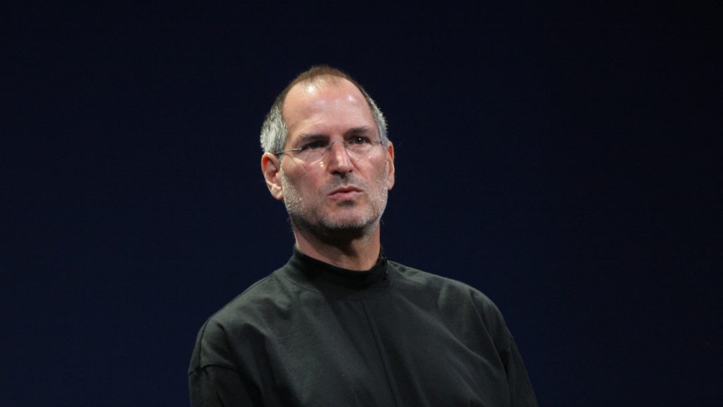 Steve Jobs' signature brings tons