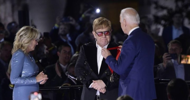 Elton John 'stunned' by presidential award