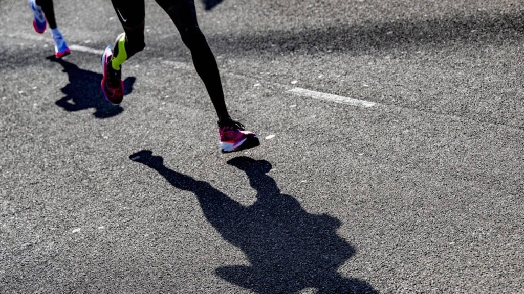 Runners plead for earlier start to European Marathon Championship due to heat