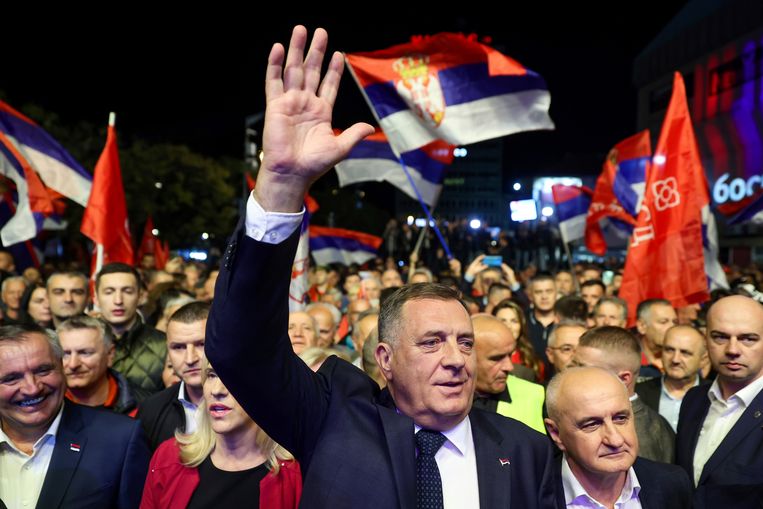 Bosnia votes recounted, pro-Putin politician Dodik remains the big winner