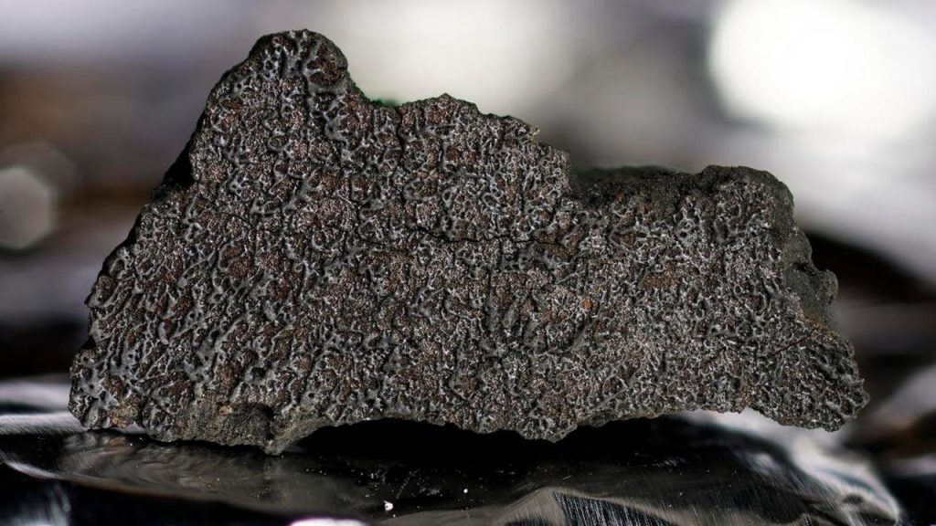 Meteorite on UK driveway gives clue to how water got to Earth |  Science