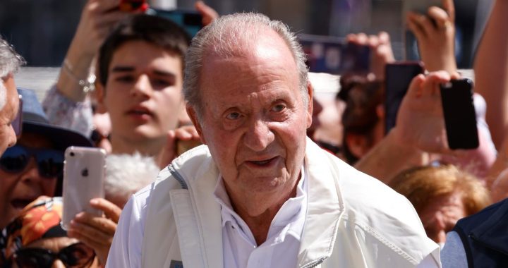 Ex-mistress can only sue Juan Carlos for post-royal indiscretions |  Royal family