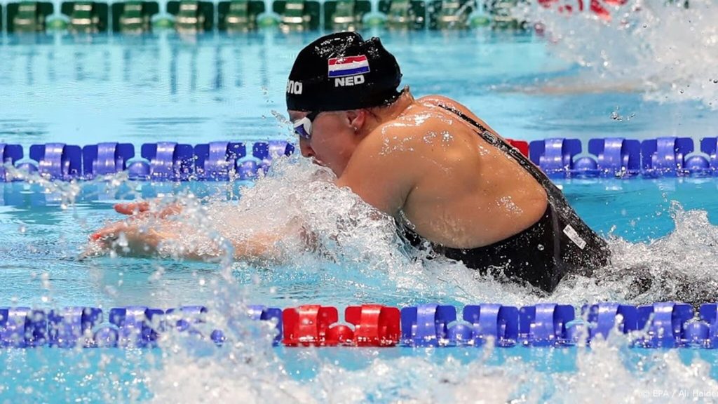 Relay teams both win bronze at World 4x50 Freestyle Championships