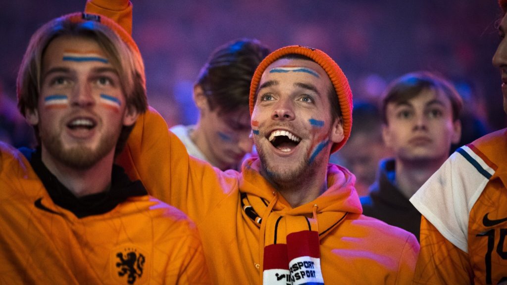 The Netherlands is ready for Orange: big screens and cheap beer